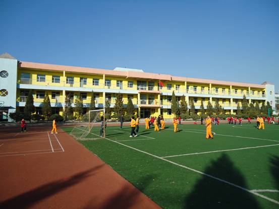 东一路小学