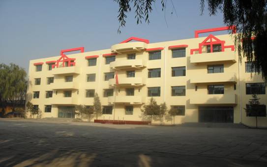 西脑包第一小学