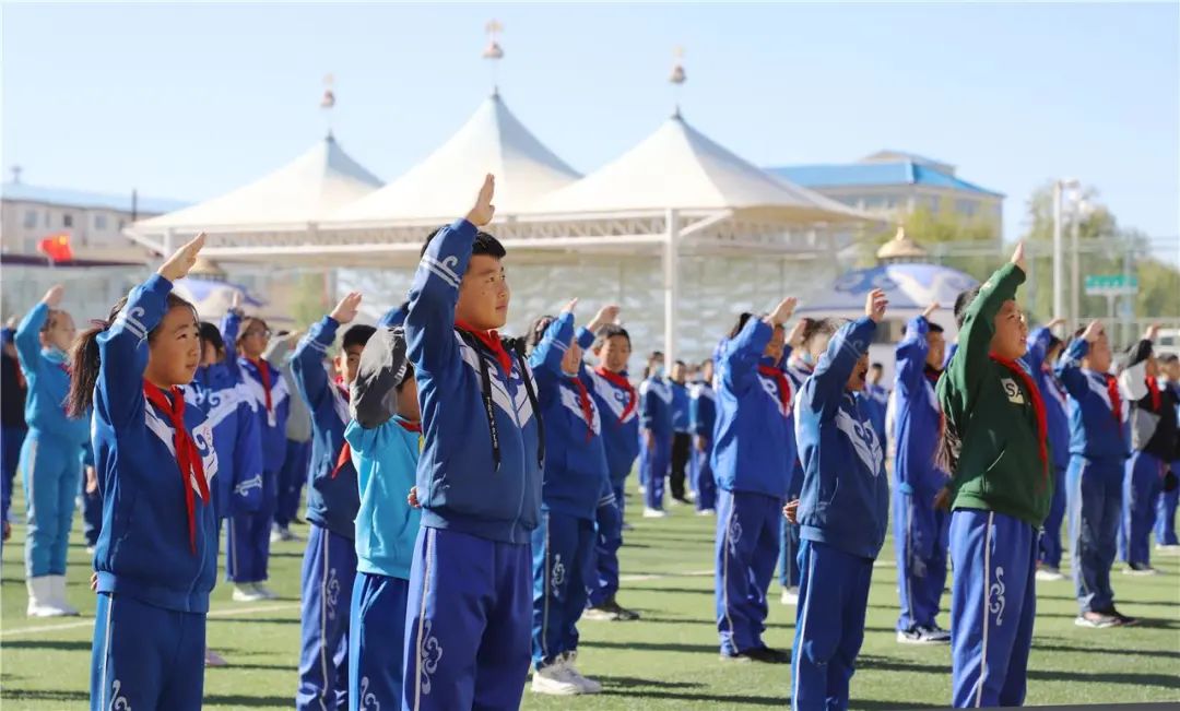 达茂旗蒙古族学校